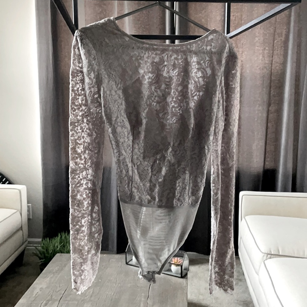 Nwt lace bodysuit from Jet Set diaries / revolve